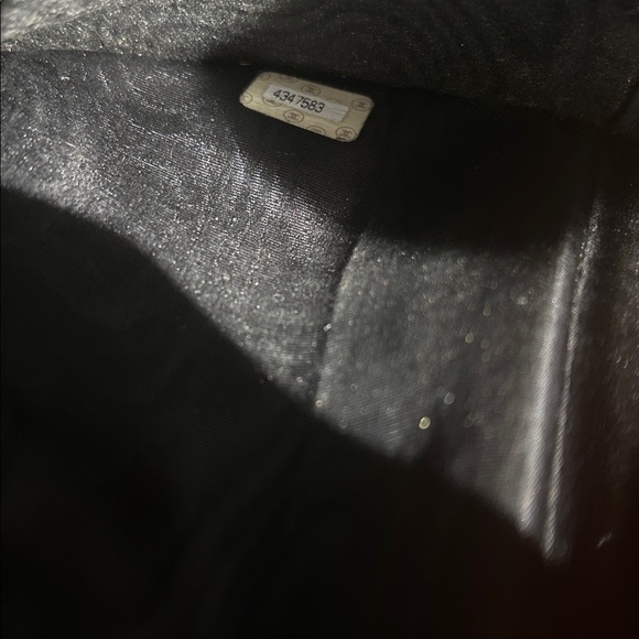 Authentic Vintage Chanel Timeless CC Black Caviar Leather Long Kiss-Lock Wallet - Picture 5 of 5